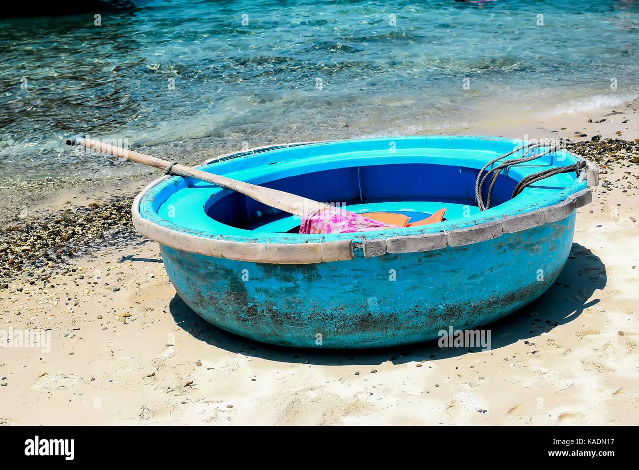 Barche da pesca in marina a NHA TRANG, Vietnam Foto Stock