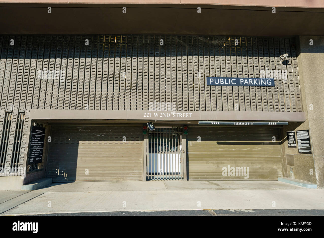 Los Angeles, sep 24: chiuso il parcheggio pubblico struttura della seconda strada il Sep 24, 2017 a Los Angeles, california, Stati Uniti Foto Stock