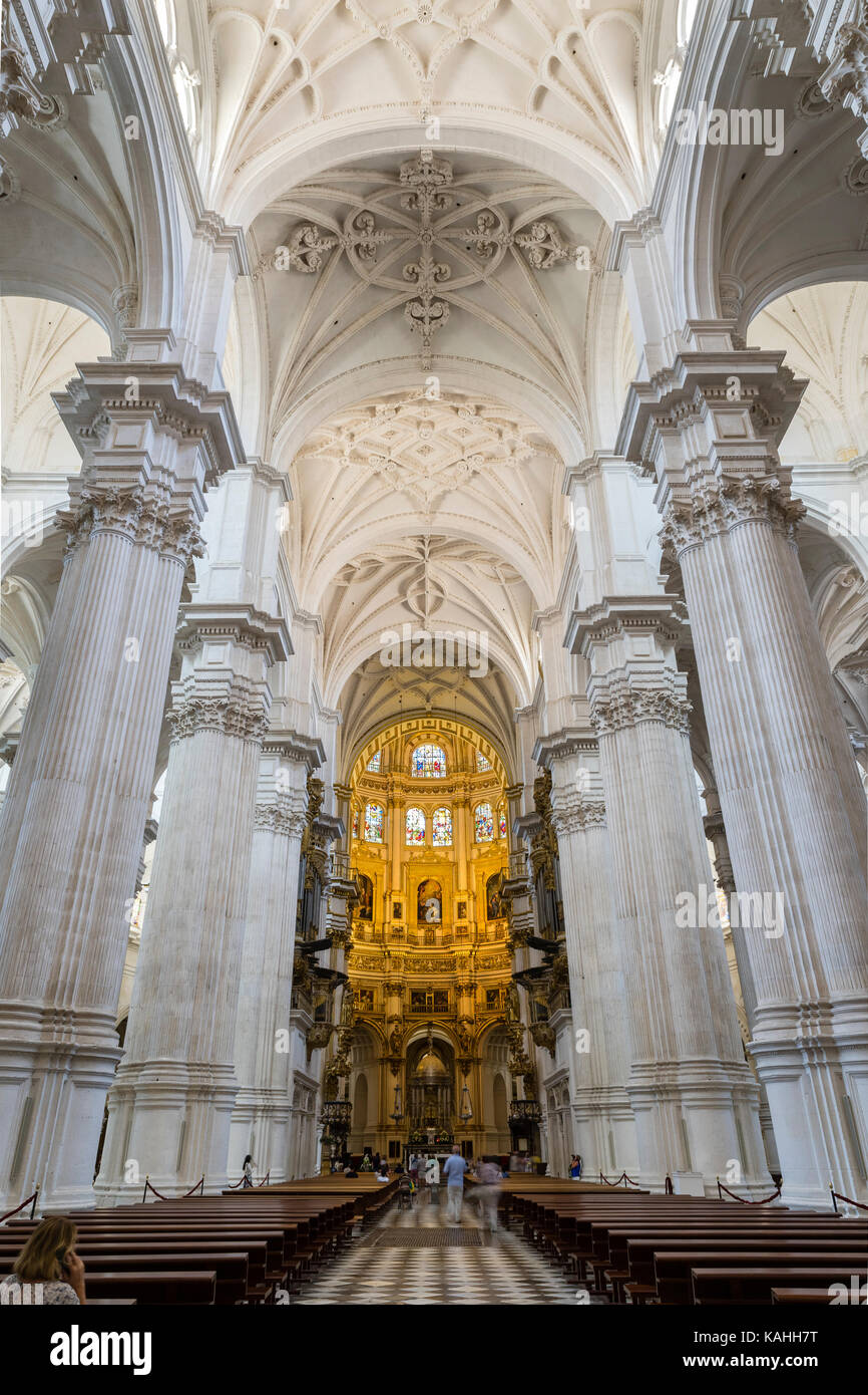 Navata principale, Capilla Mayor, Cattedrale di Santa Maria de la Encarnacion, Granada, Andalusia, Spagna Foto Stock