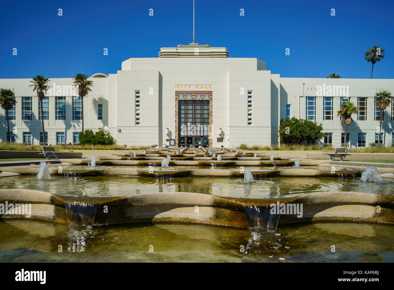 La bellissima santa monica city hall presso il Los Angeles County, California, Stati Uniti Foto Stock