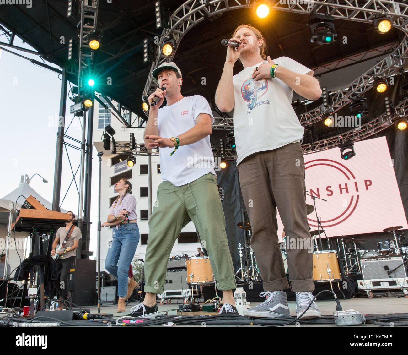 Las Vegas, Nevada, USA. 24Sep, 2017. brett hite e james sunderland di frenship durante la vita è bella music festival di Las Vegas, Nevada credit: Daniel deslover/zuma filo/alamy live news Foto Stock