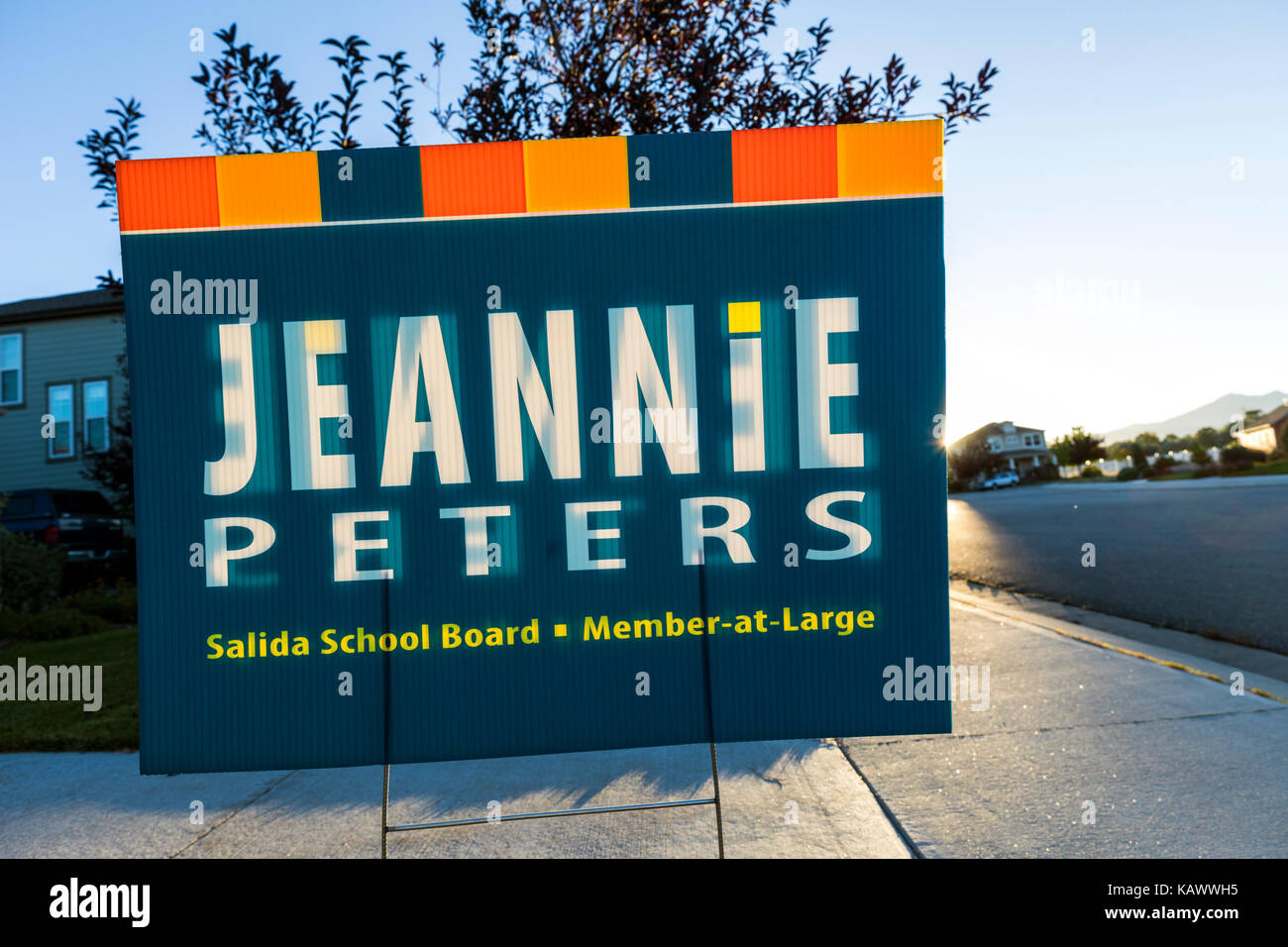 Segno politico promuovere Jeannie Peters per Salida School Board, Salida, Colorado, STATI UNITI D'AMERICA Foto Stock