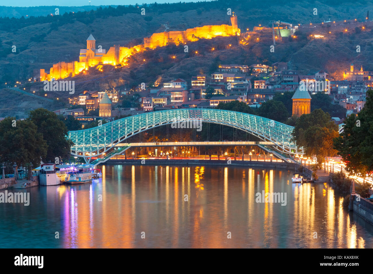 Di narikala e ponte di pace, Tbilisi, Georgia Foto Stock