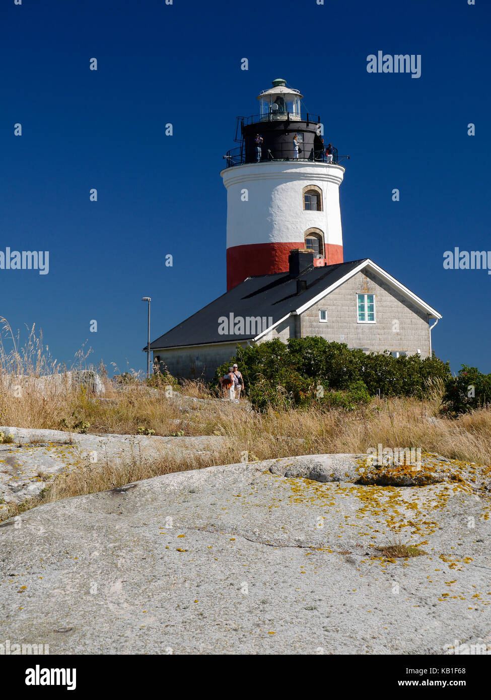 Il faro di Söderarm, fuori Räfsnäs, Gräddö, Rådmansö,  , nell'arcipelago di Roslagen, Stoccolma, Svezia, Europa. Foto Stock