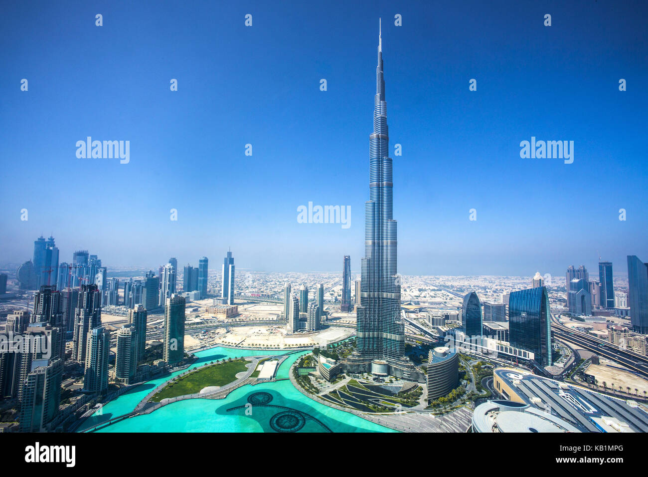 Vista al Burj Khalifa Gebäude, centro della città, Dubai, Foto Stock