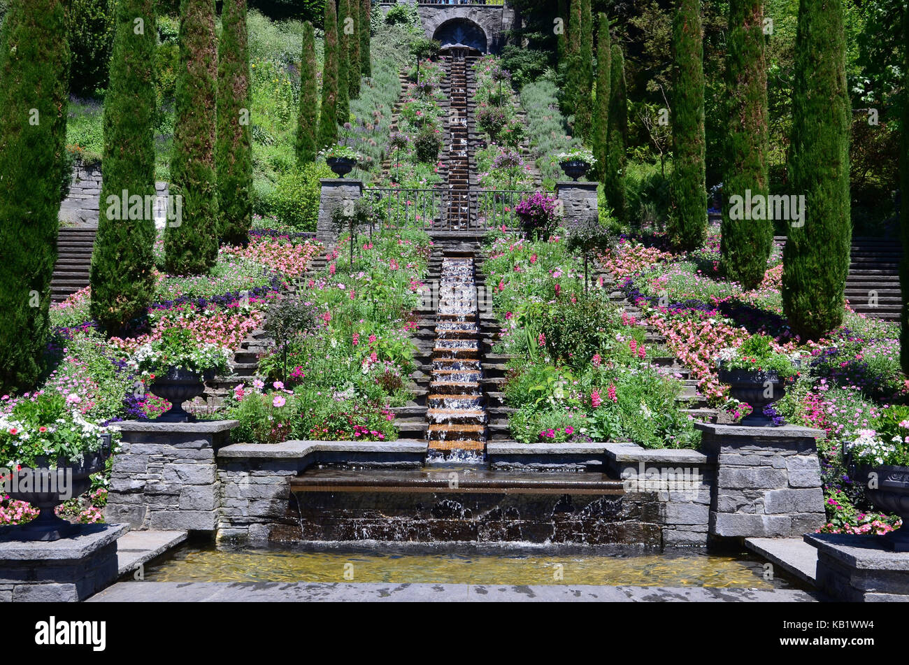 Germania, BADEN-WURTTEMBERG, il lago di Costanza e isola di Mainau, parco, cascata, Foto Stock