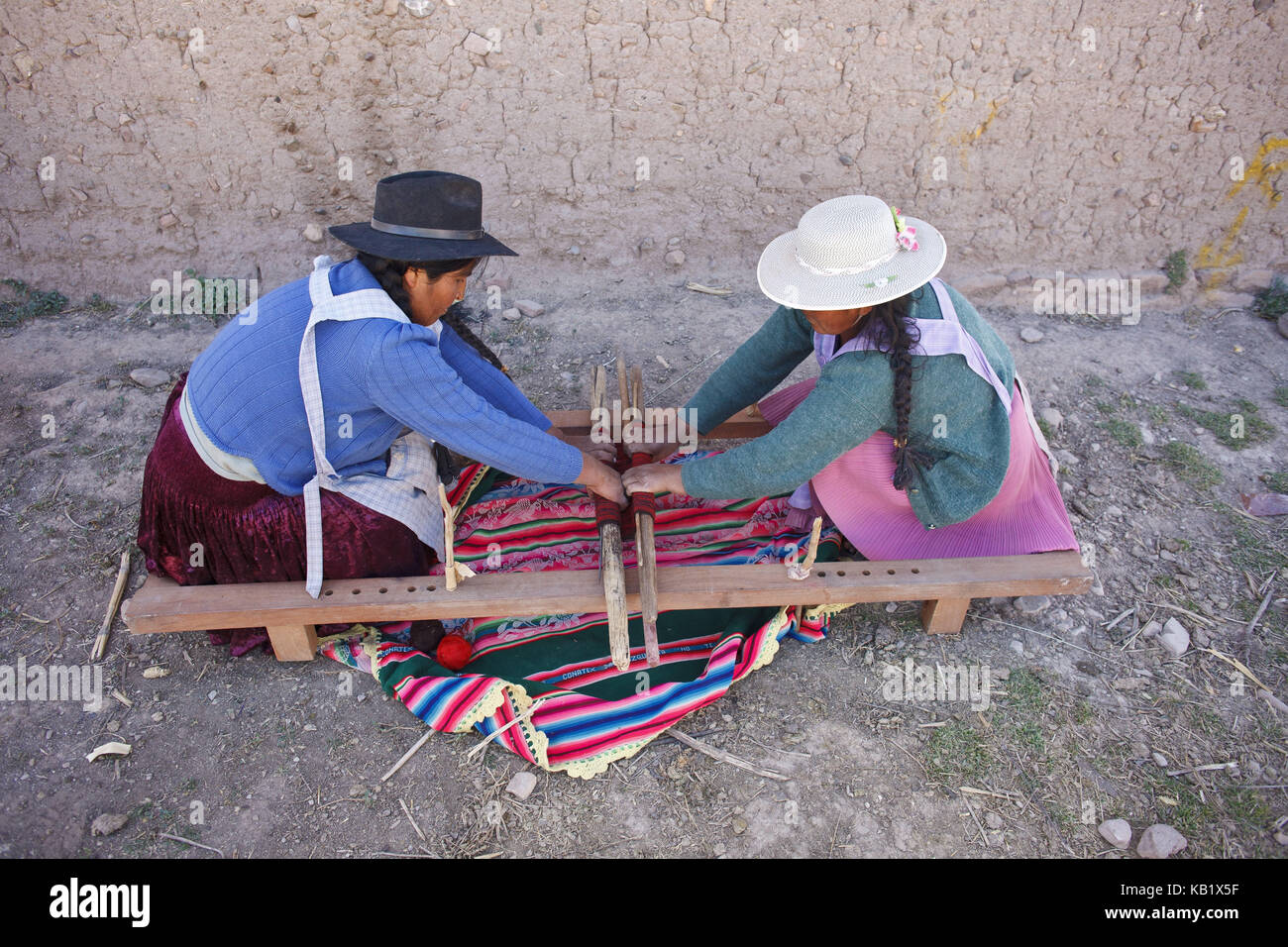 Bolivia, potolo, equo commercio, tessili, donne, telaio, Foto Stock