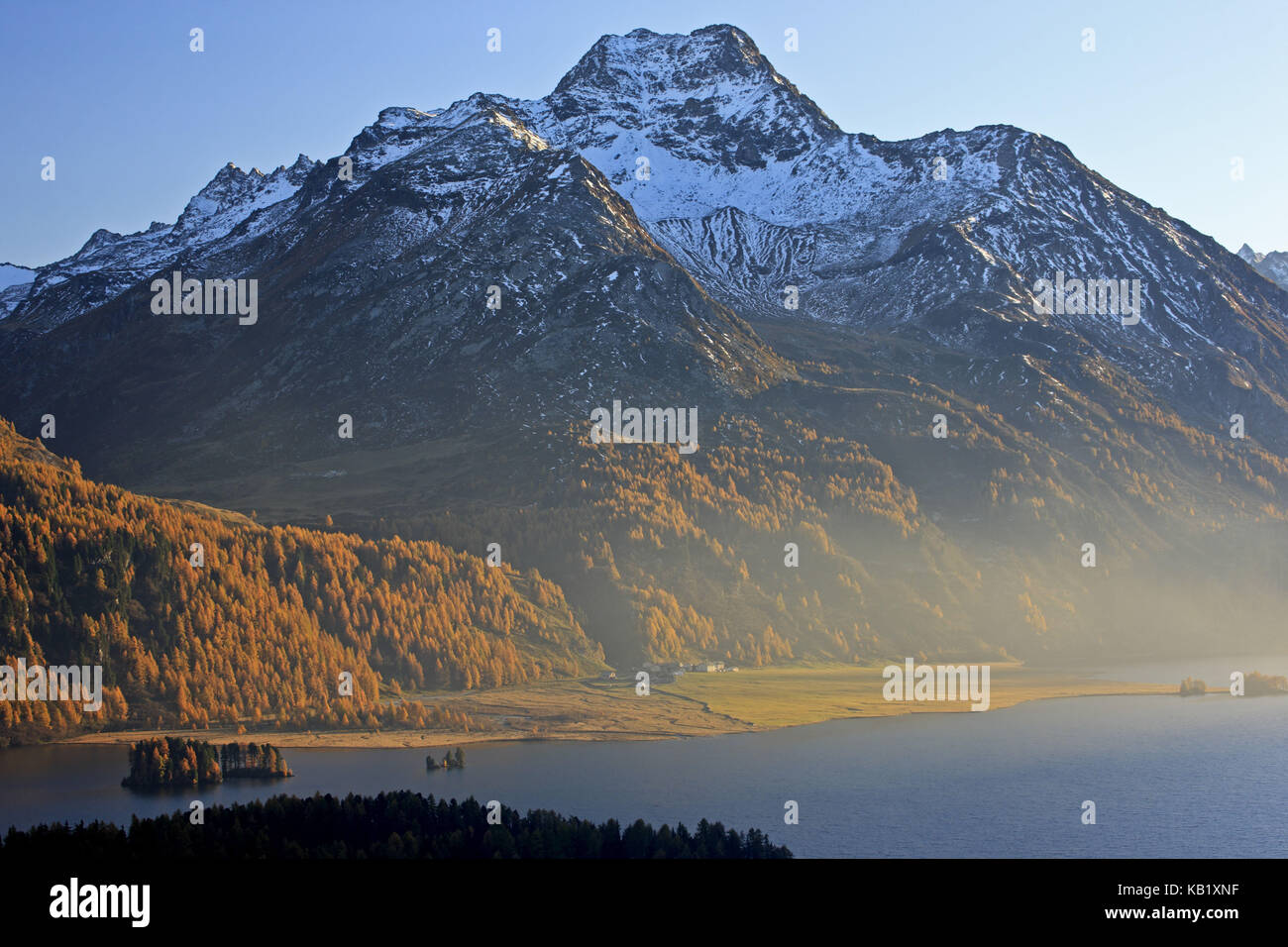 La svizzera del cantone dei Grigioni, in Engadina, oberengadin, silsersee, Piz da la margna, Foto Stock