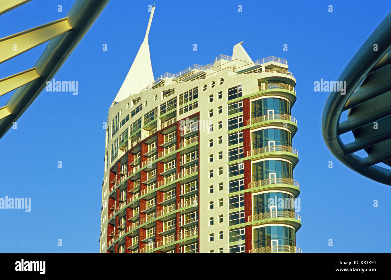 Il portogallo, Lisbona, architettura futuristica nel quartiere cittadino parque la nacoes, Foto Stock