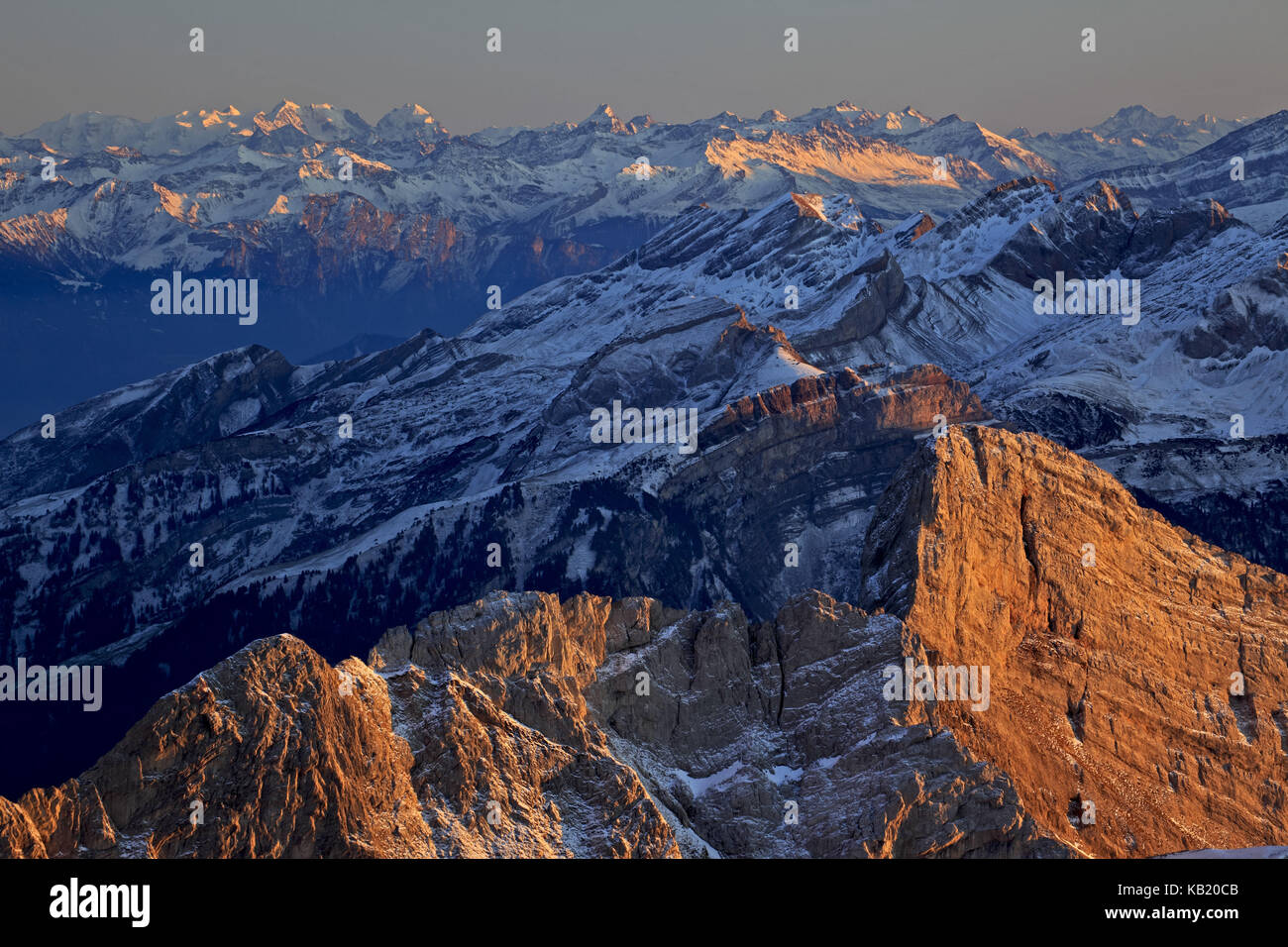 La Svizzera, Appenzell, Appenzeller paese, alp massiccio di pietra, Säntis, vista nella direzione del sud, il Piz Palü, Piz Zupo, il Piz Bernina Piz Roseg, Piz Äla, Alivier, Piz d'err, Monte Disgrazia, Foto Stock