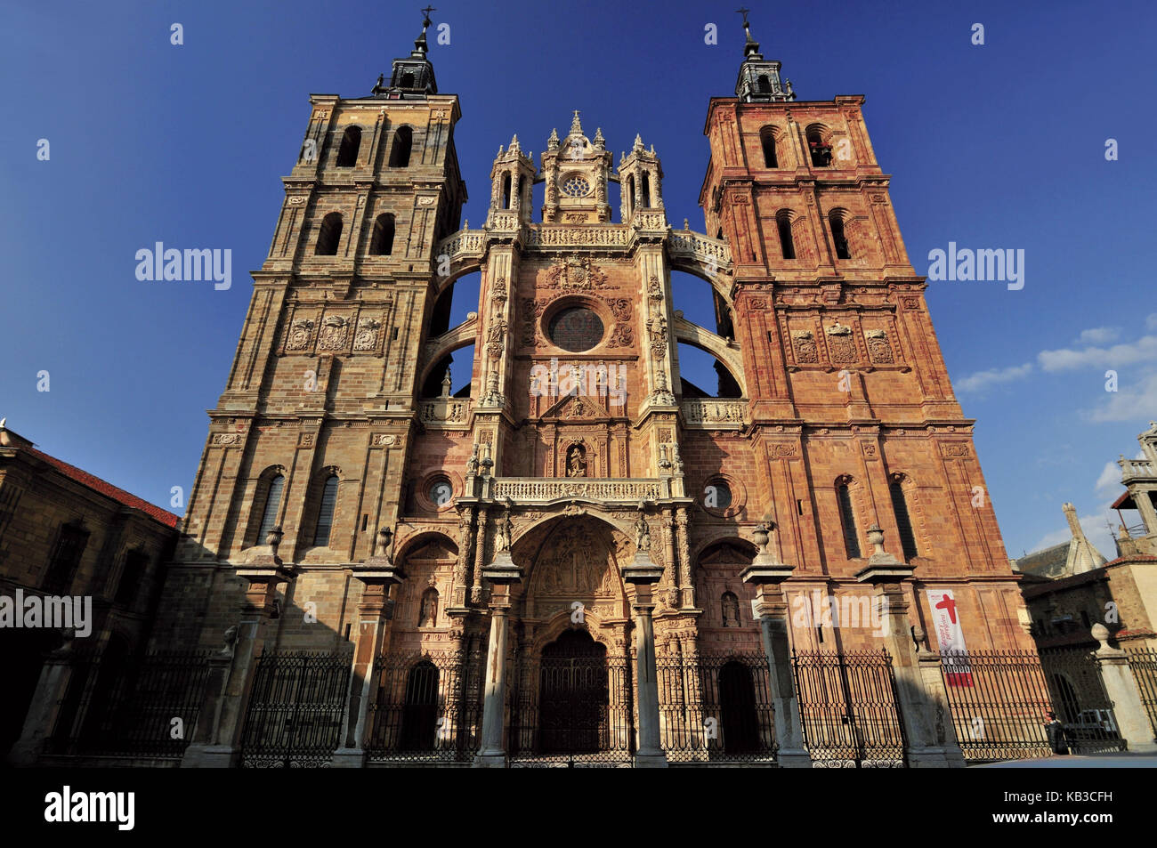 Spagna, kastilien-leon, facciata principale della Cattedrale di Astorga, Foto Stock