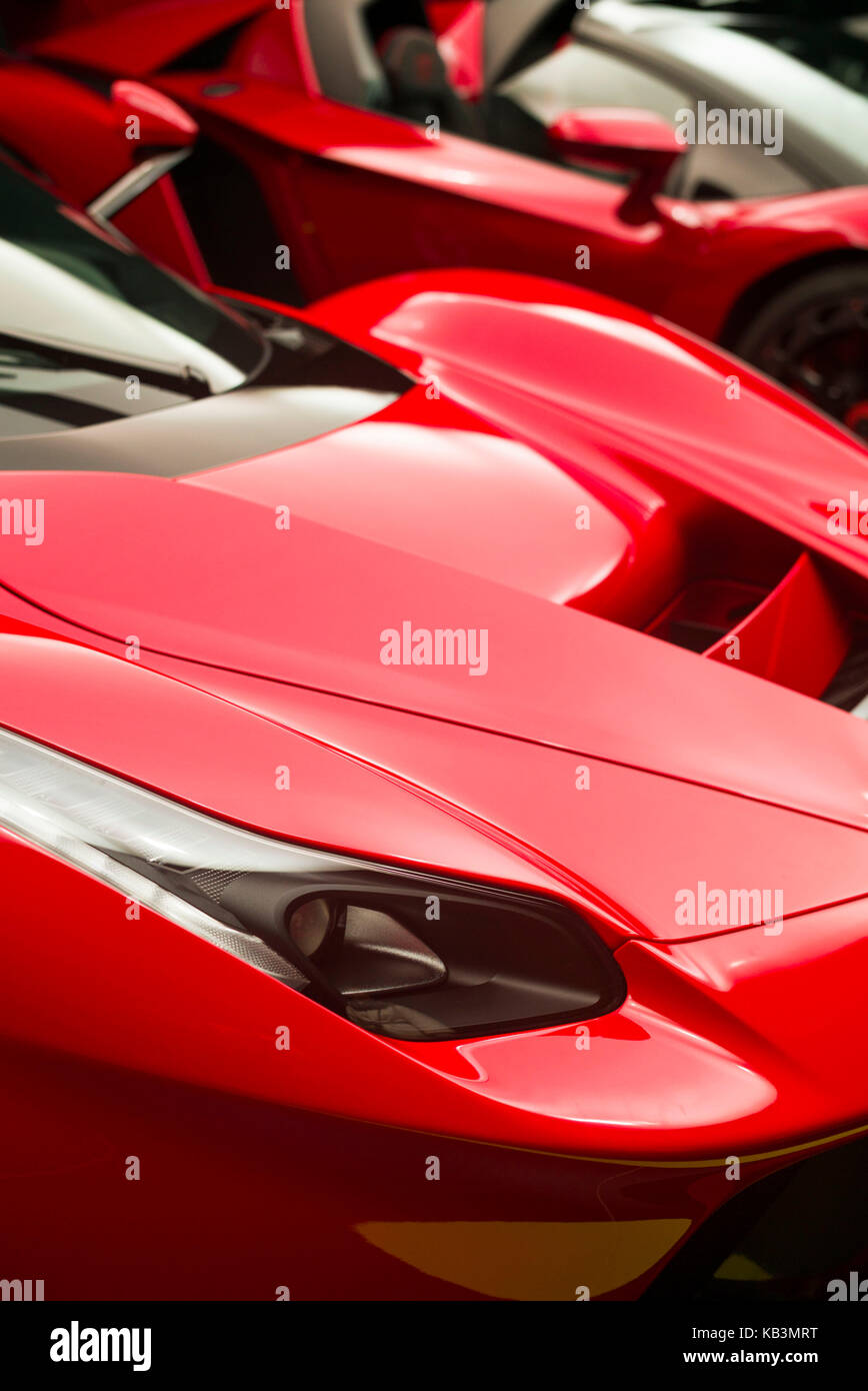 Il Belgio, Bruxelles, Autoworld, uno dei più grandi musei automobilistici in Europa, moderno Ferrari auto sportive dettaglio Foto Stock