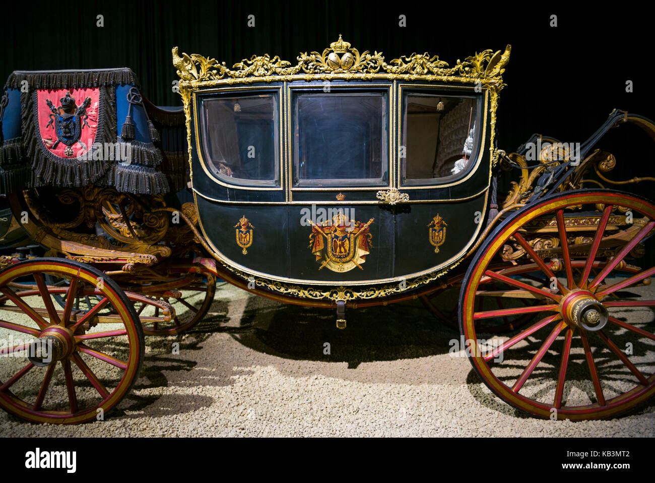 Il Belgio, Bruxelles, Autoworld, uno dei più grandi musei automobilistici in Europa, francese-costruito 1852, berline de gala, carrosserie ehrler, carrozza trainata da cavalli Foto Stock