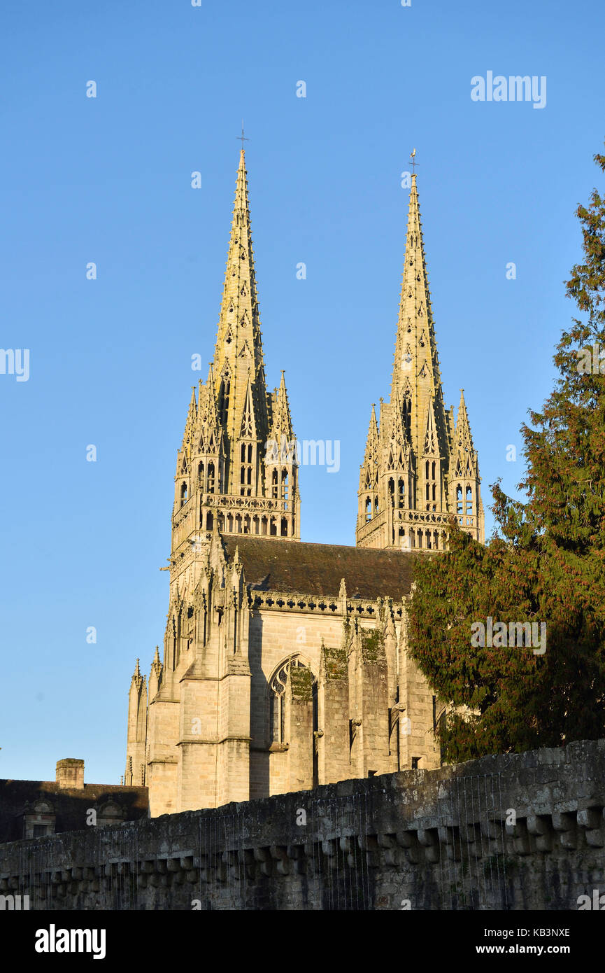 Francia, Finisterre, Quimper, saint-corentin cathedral Foto Stock