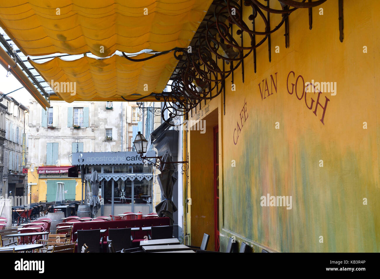 Francia, Bouches du Rhone, Arles, place du Forum, Cafe van Gogh ristorante Foto Stock