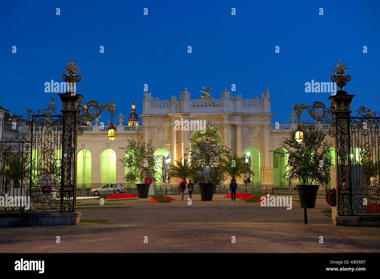 Francia, Meurthe et Moselle, Nancy, Place Stanislas (ex Place Royale) costruito da Stanislas Leszczynski nel 18 ° secolo, classificato come Patrimonio Mondiale dall'UNESCO, Arco di Trionfo (qui porta) Foto Stock