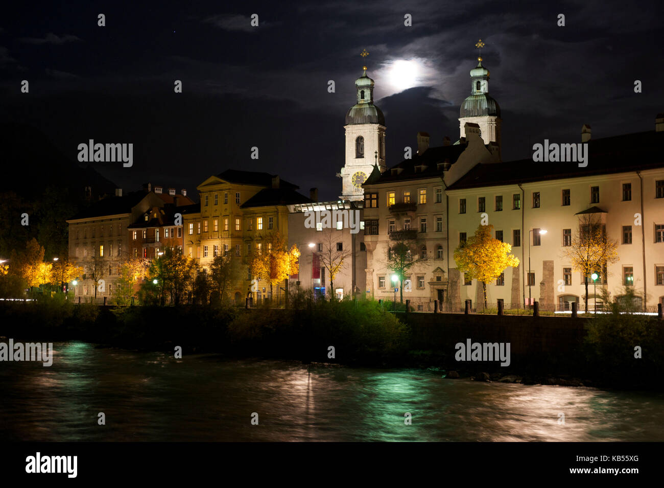 Austria, Tirolo, Innsbruck, la riva sud del fiume Inn, Cattedrale di saint-jakob malattia (saint-jacques) nella Hofburg Foto Stock