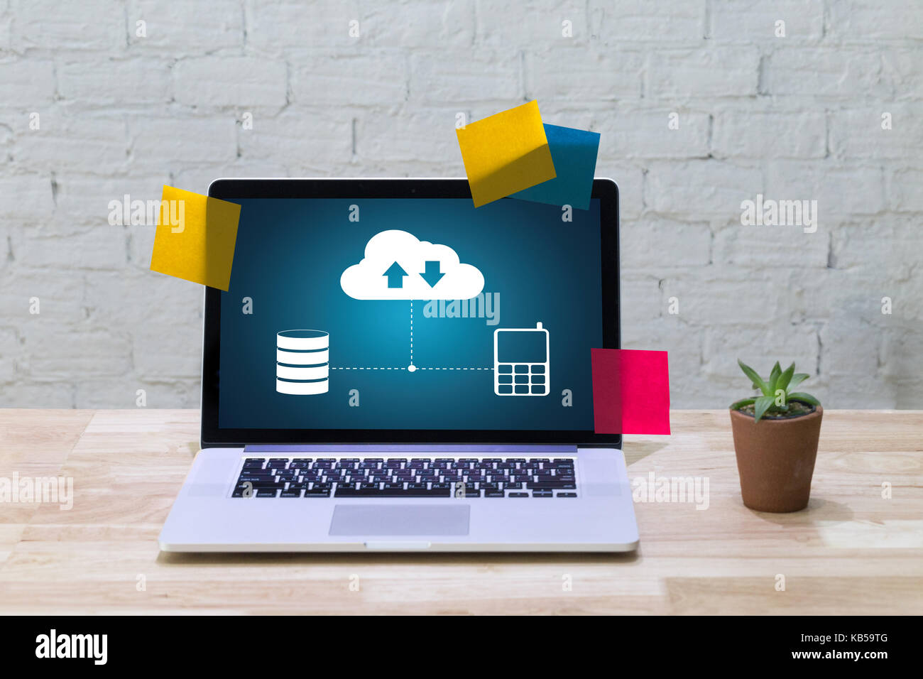 Live streaming backup download di copie di dati di elaborazione dati digitali trasferimento , lo streaming di file di download Foto Stock