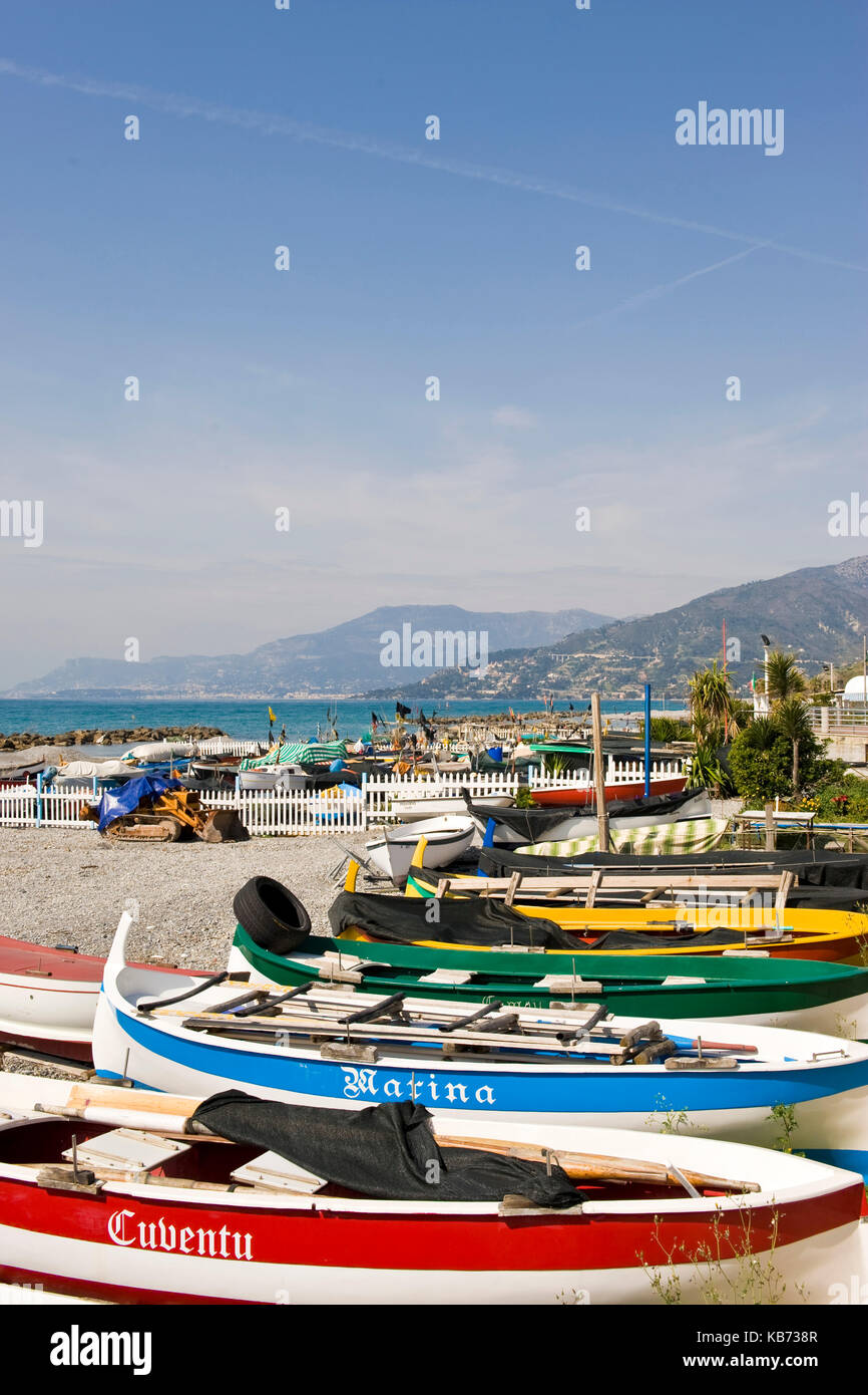 Spiaggia, Ventimiglia provincia di Imperia, liguria, Italia Foto Stock
