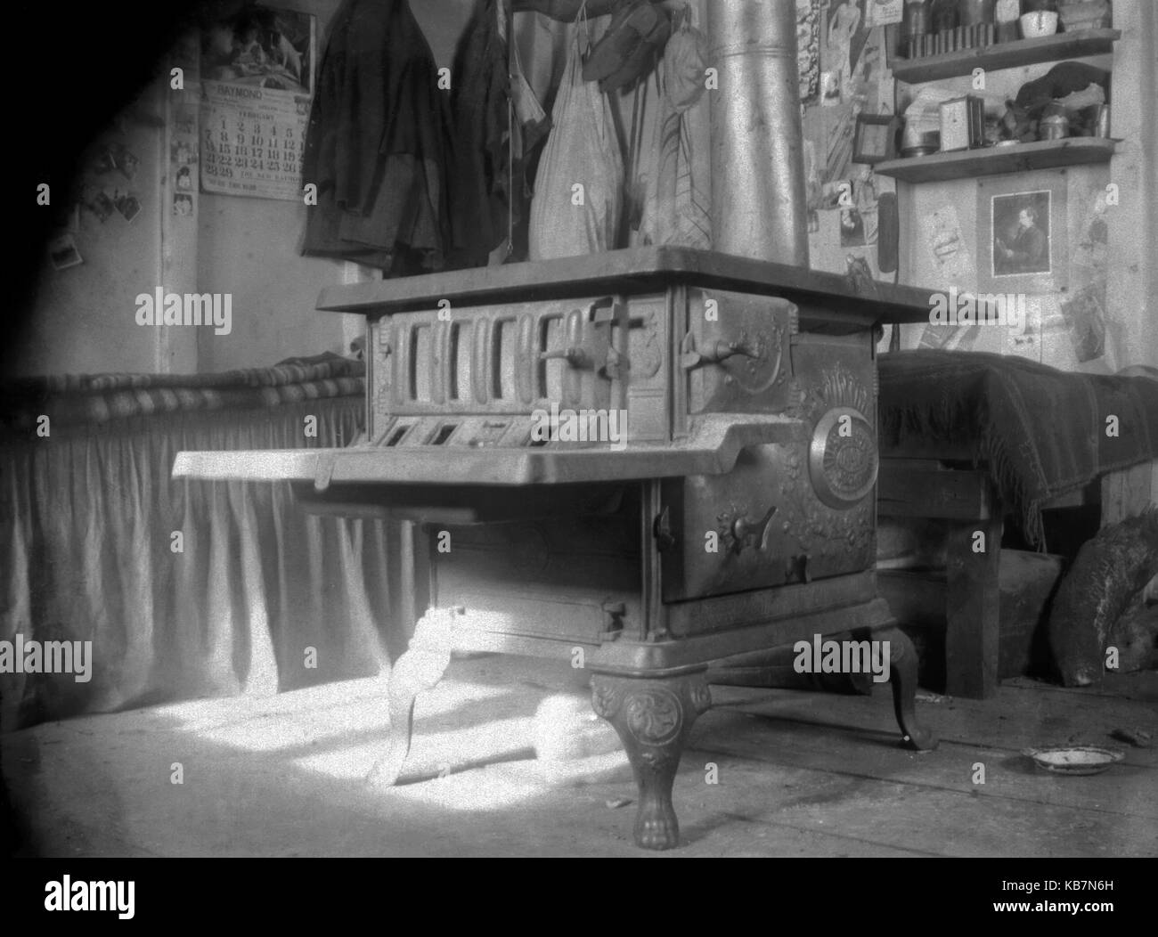 AJAXNETPHOTO. Febbraio,1904. CANADA, esatta posizione sconosciuta. - Annotazioni su lastra di vetro si legge "hack" interiore. fotografo:sconosciuto © IMMAGINE DIGITALE COPYRIGHT VINTAGE AJAX Picture Library Fonte: AJAX FOTO VINTAGE COLLEZIONE REF:AVL 1673 Foto Stock