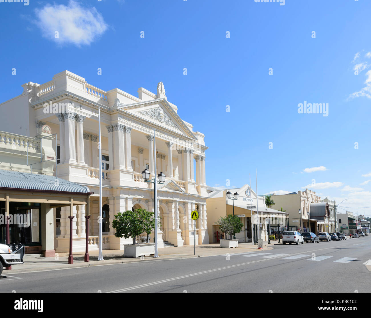 Banca australiana di commercio è un patrimonio-elencati ex banca a 86 Mosman Street, Charters torri del Queensland del Nord, QLD, Australia Foto Stock