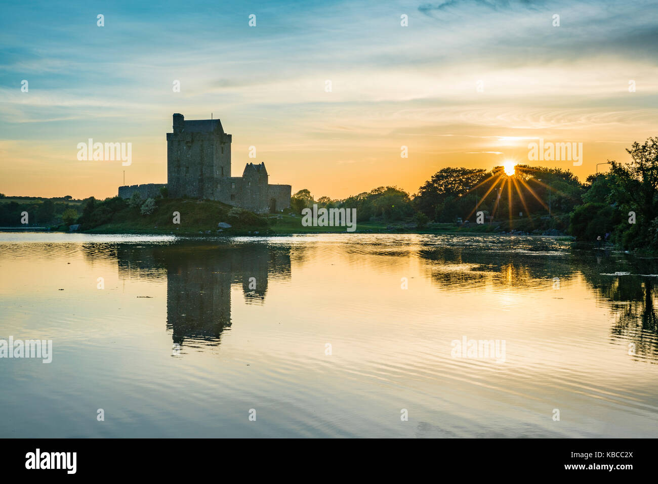 Dunguaire Castle, nella contea di Galway, connacht provincia, Repubblica di Irlanda, Europa Foto Stock