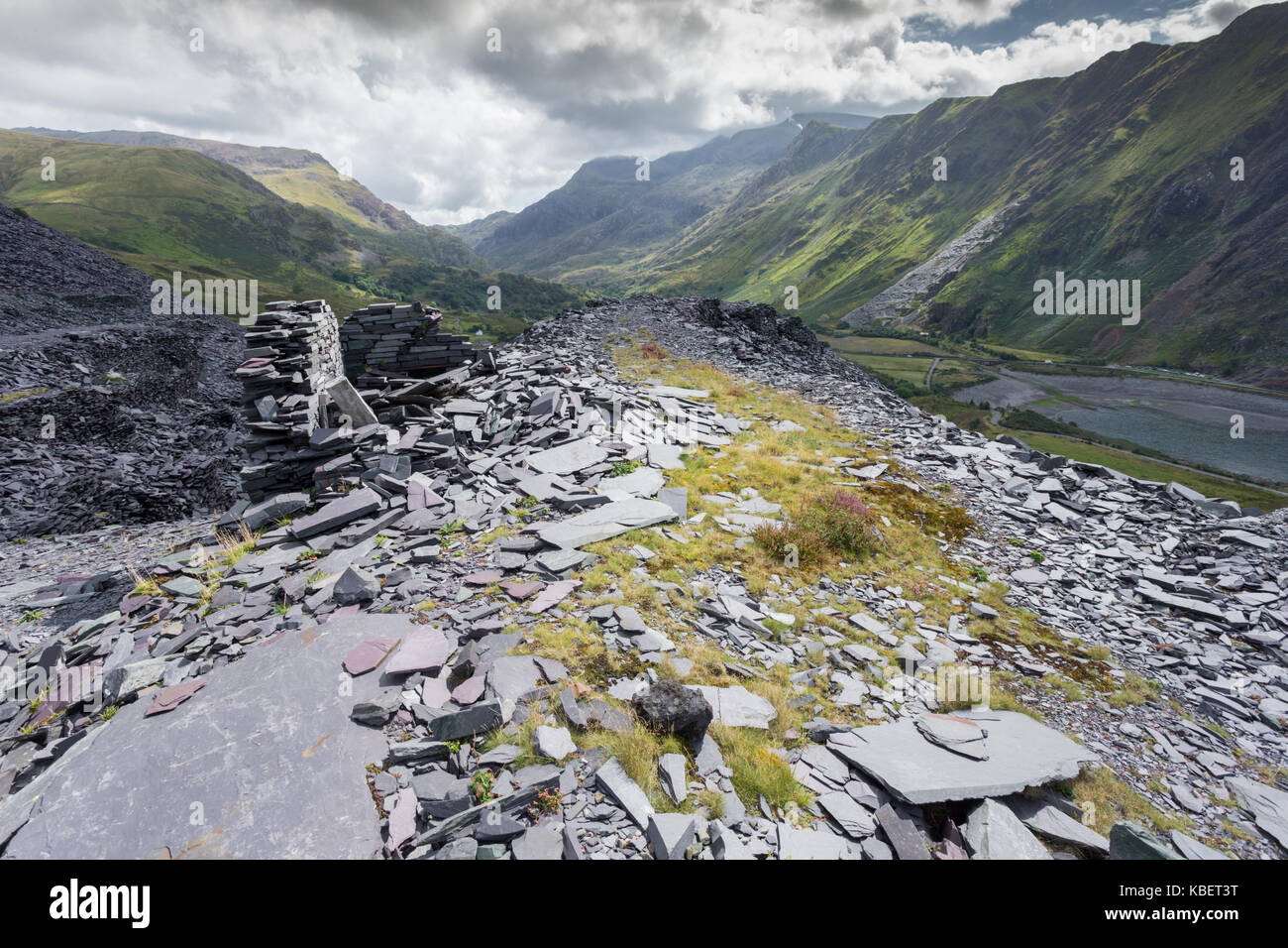 Vista la Dinorwic cava di ardesia, il Galles del Nord Regno Unito Foto Stock