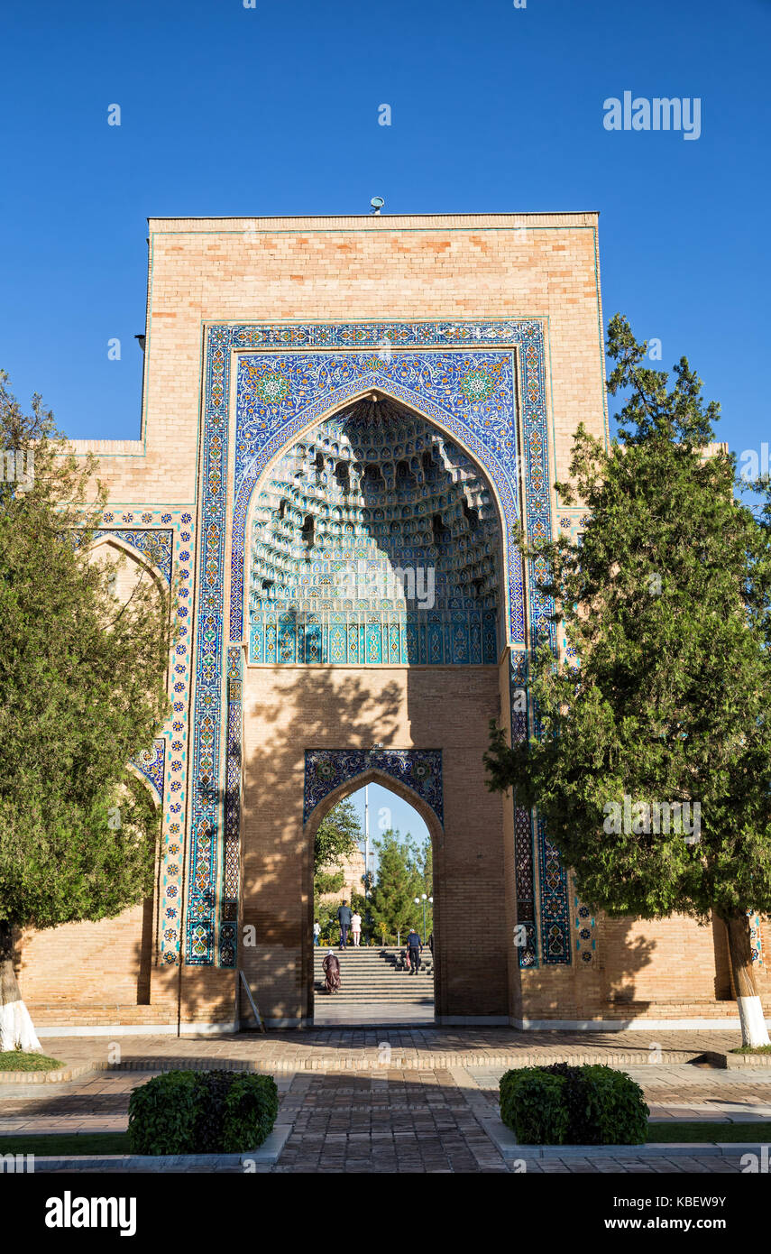 Gur-emir mausoleo di Tamerlano (Amir Timur) e la sua famiglia in Samarcanda, Uzbekistan. portale di ingresso del complesso Foto Stock