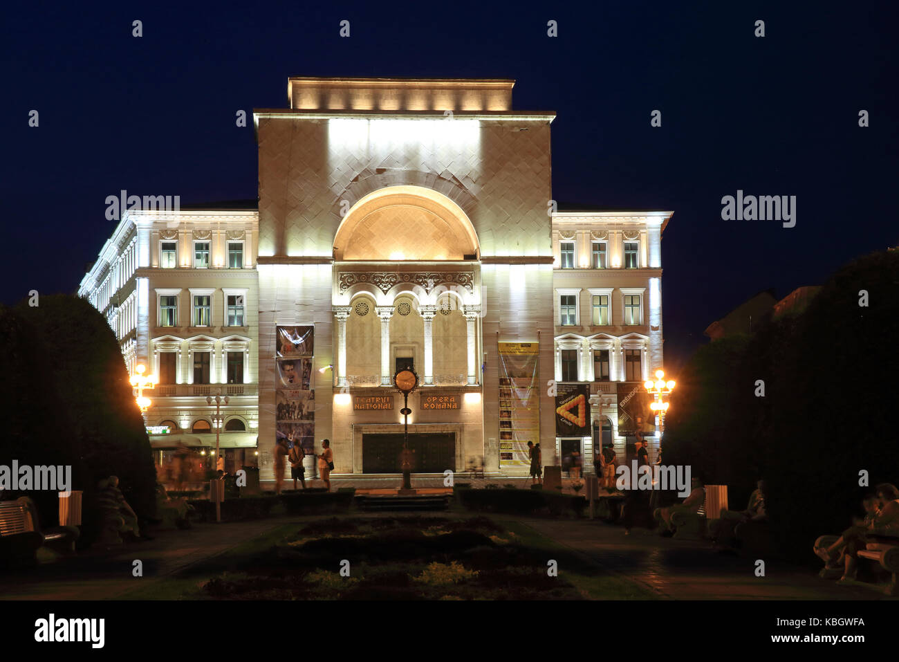 Il Teatro dell'Opera su Opera Square, in Timisoara, Romania occidentale Foto Stock