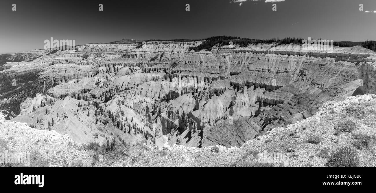 Bianco e nero panormic vista di cedar breaks National Monument Foto Stock