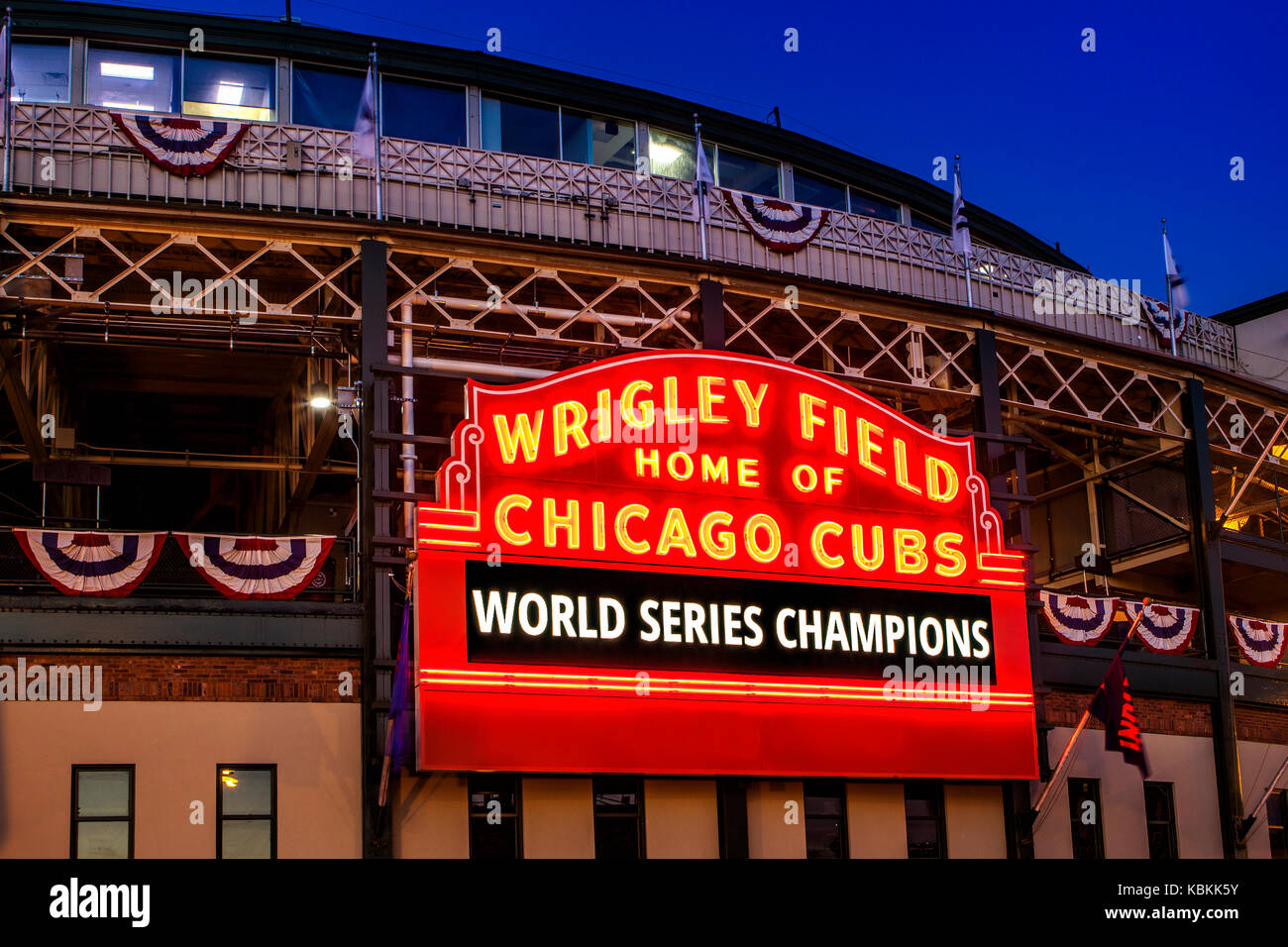 Wrigley Field segno annunciando la Chicago Cubs come world series champions Foto Stock