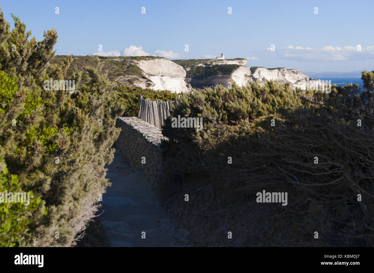 Corsica: il sentiero della international bouches de bonifacio marine park, la natura riserva istituita da Francia e Italia nel 1993 Foto Stock