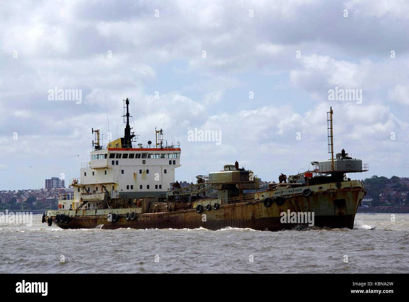 Draga sul fiume Mersey. Foto Stock