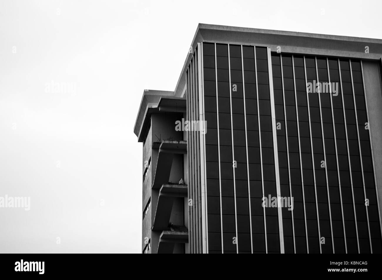 Scale esterne su un grattacielo, Kigali, Ruanda Foto Stock