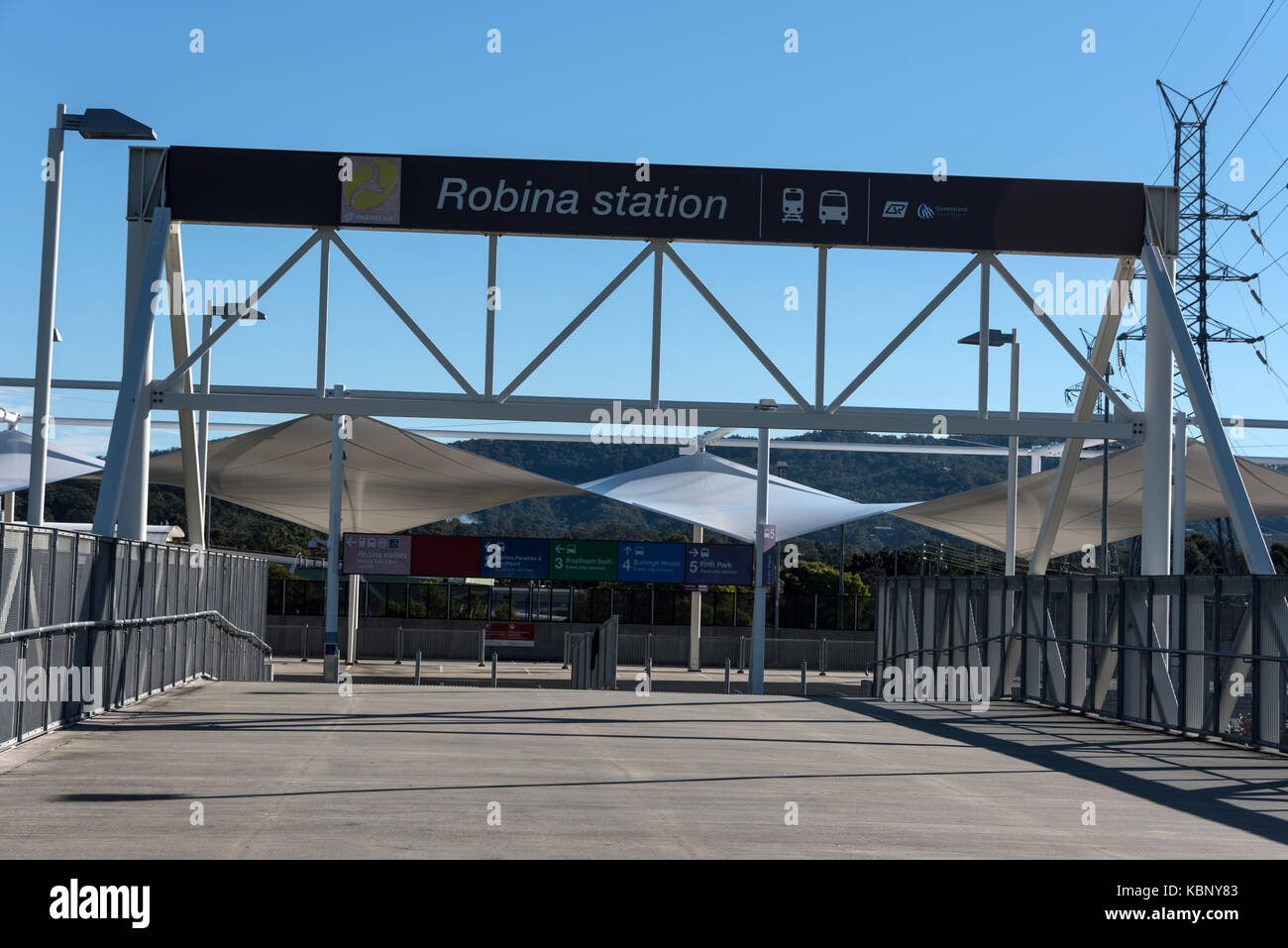 Robina stazione ferroviaria con collegamenti ferroviari dalla gold coast via brisbane all'aeroporto di Brisbane nel Queensland, Australia Foto Stock