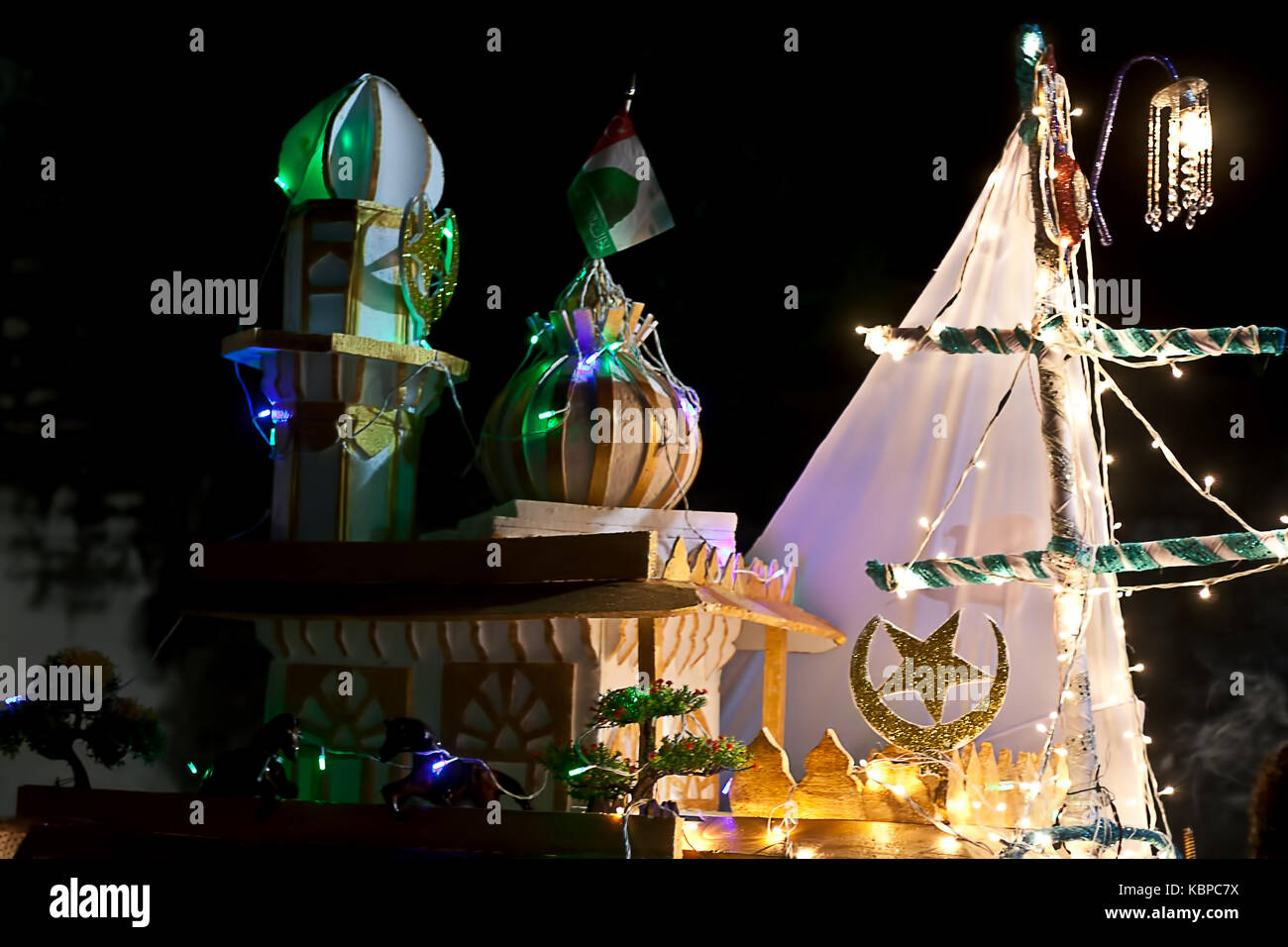 Junagadh,gujarat/India 30,settembre 2017 - La processione tazia visto durante il lutto processione di moharram, junagadh, Gujarat, India. Foto Stock