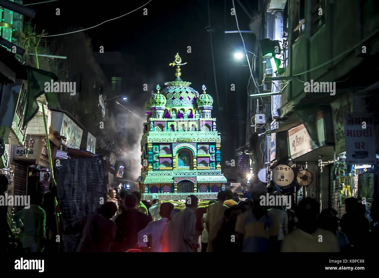 Junagadh,gujarat/India 30,settembre 2017 - La processione tazia visto durante il lutto processione di moharram, junagadh, Gujarat, India. Foto Stock