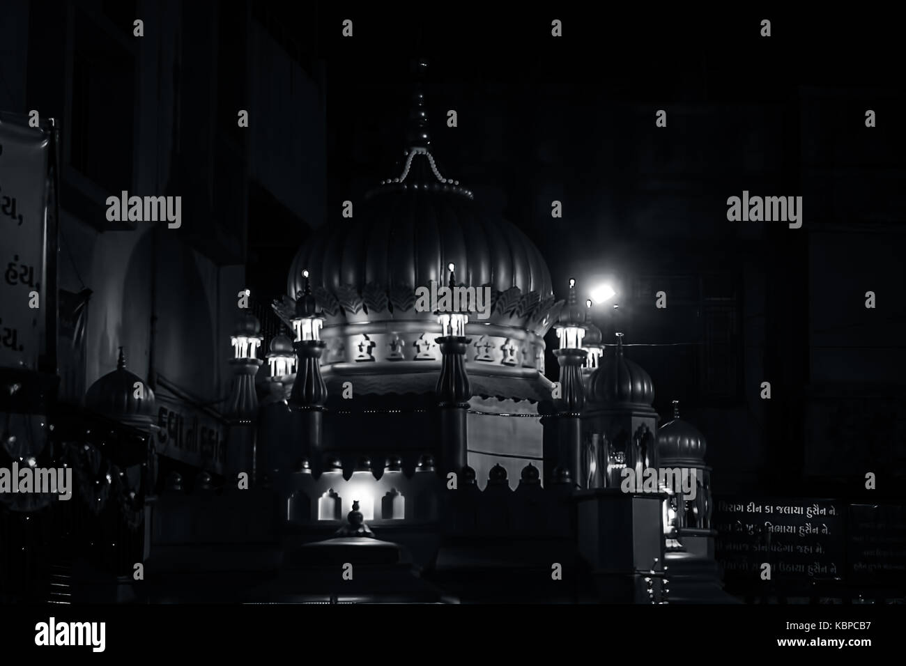 Junagadh,gujarat/India 30,settembre 2017 - La processione tazia visto durante il lutto processione di moharram, junagadh, Gujarat, India. Foto Stock