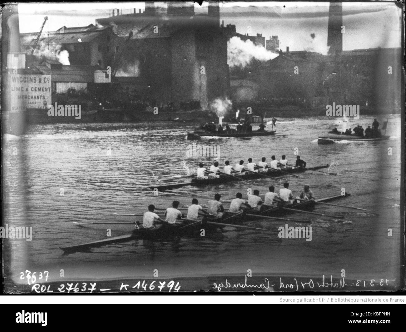 13 3 13 Boat Race Agence Rol Foto Stock