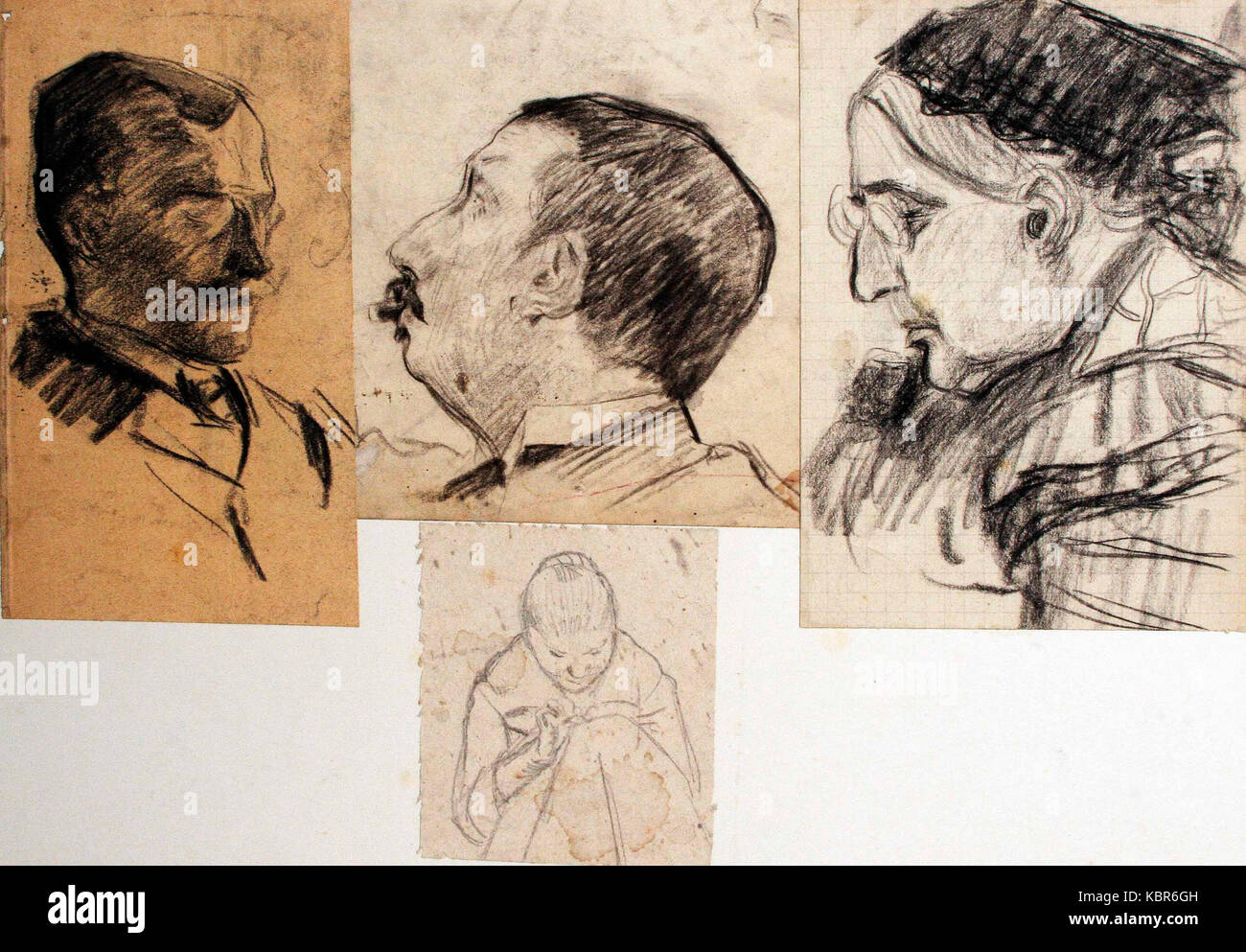 Gesichter3 è un'opera visiva che mostra ritratti, probabilmente esplorando volti umani, espressioni o significato culturale nell'arte visiva. Enfatizza la diversità e la profondità dell'emozione e dell'identità umana attraverso la ritrattistica. Foto Stock