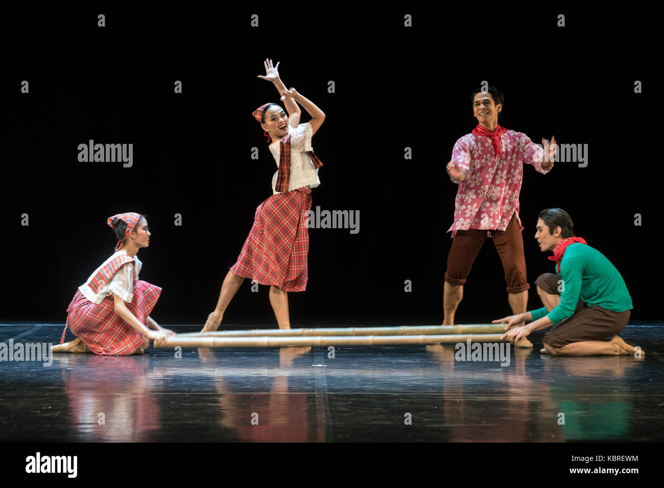 Le prestazioni del gruppo di danza delle Filippine "ballet manila' Foto Stock