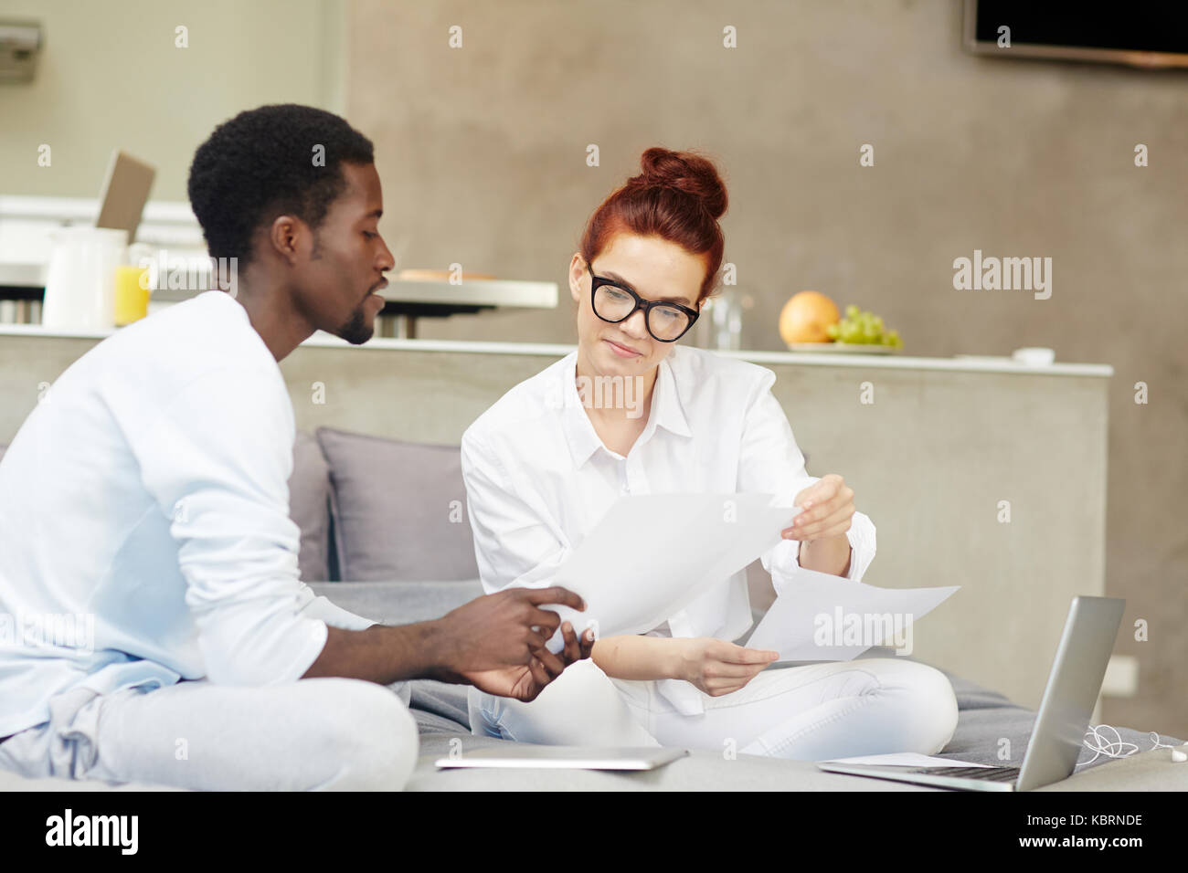 Impostazione di bilancio familiare Foto Stock