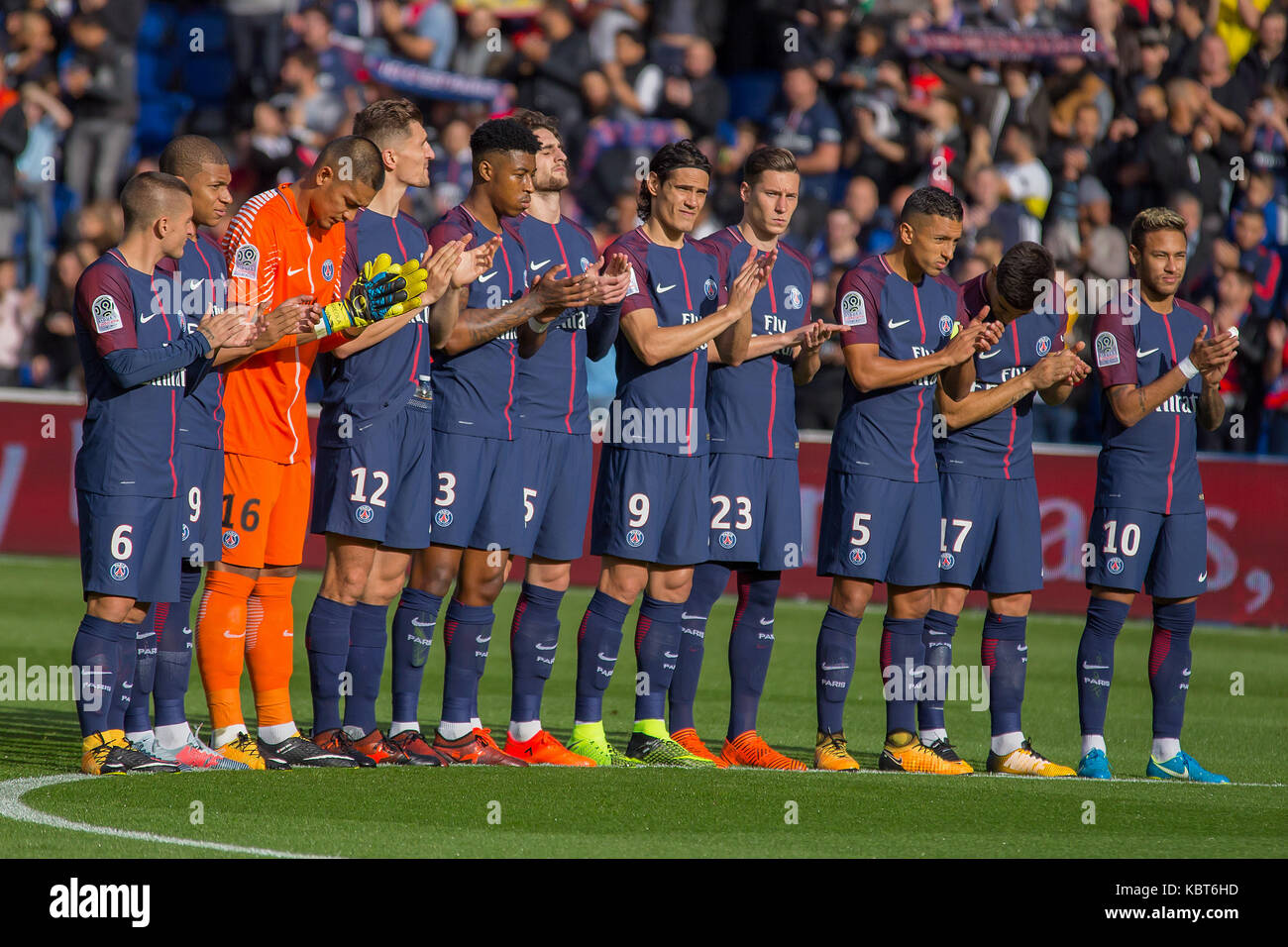 Team PSG davanti al francese Ligue 1 partita di calcio tra Paris Saint Germain (PSG) e Bordeaux al Parc des Princes. Il match è stato vinto 6-2 dal Paris Saint Germain. Foto Stock