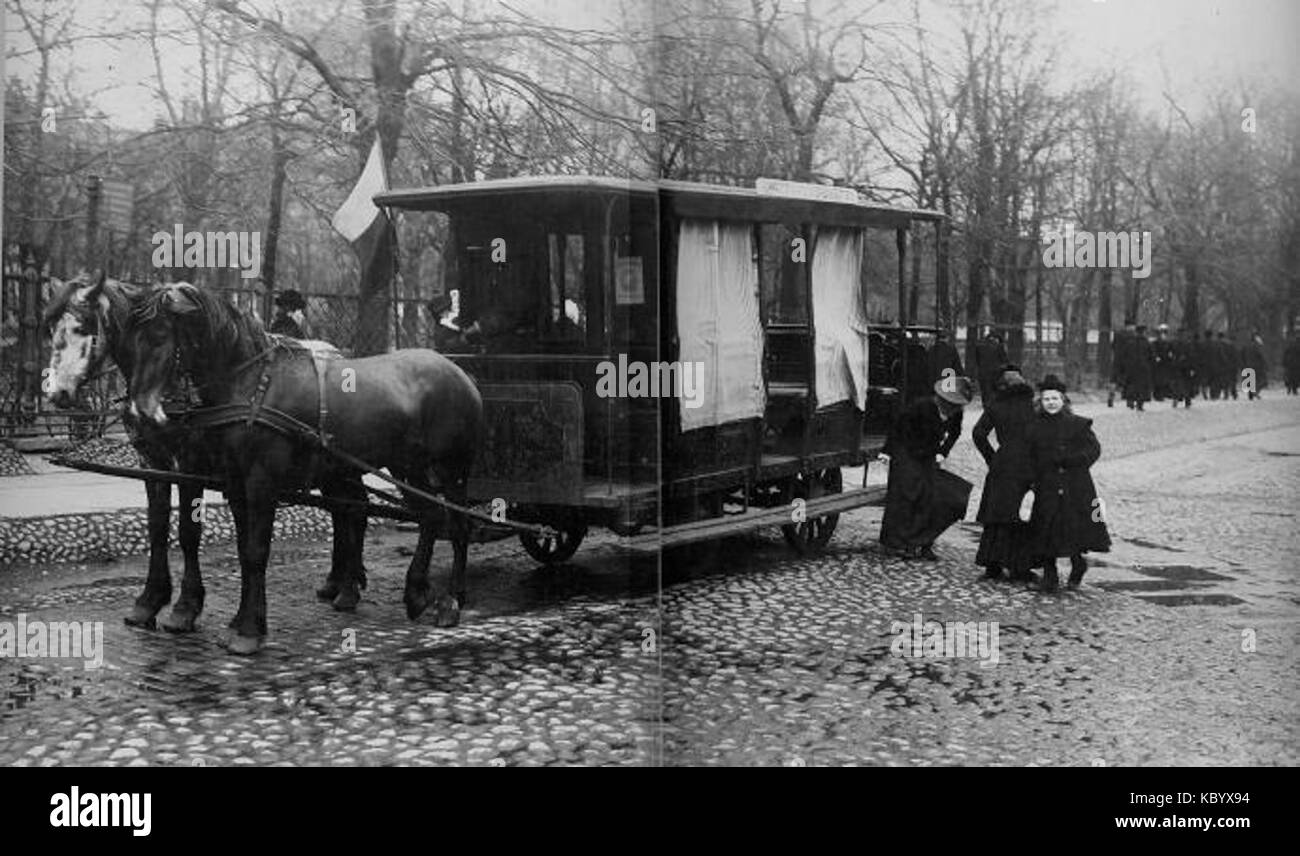 San Pietroburgo omnibus nel 1906 Foto Stock
