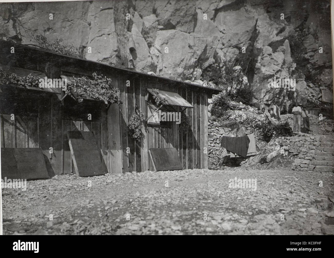 Kmdo Baracke in eine dolina eingebaut.a.d.Isonzofront. (BildID 15602066) Foto Stock