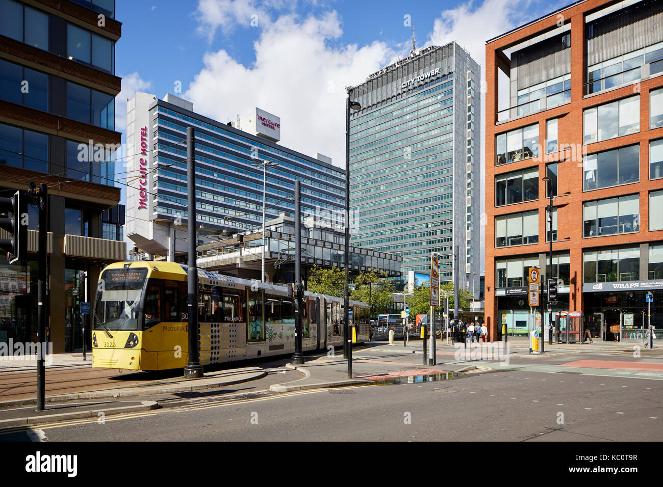 Uffici moderni sandwich di traino Manchester iconici edifici modernisti progettati da Covell Mathews e partner è Piccadilly Plaza Foto Stock