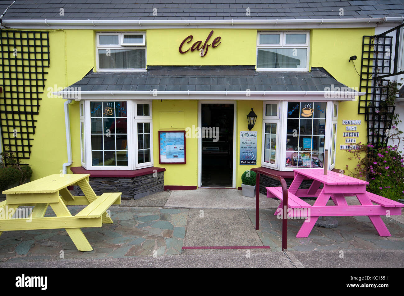 Skellig Mist Café, Portmagee, nella contea di Kerry, Irlanda Foto Stock