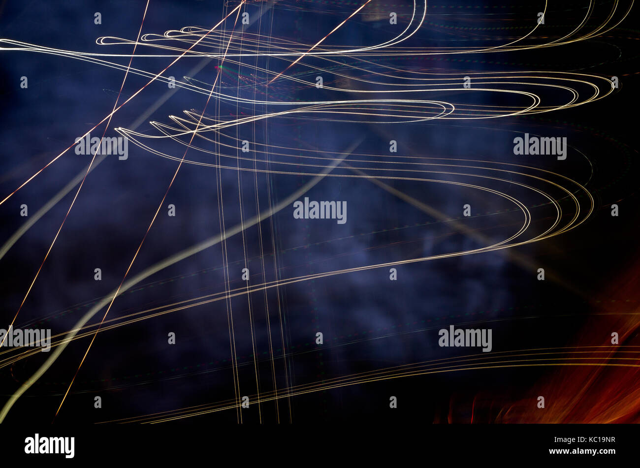 Abstract di lunga esposizione di arte di luce sullo sfondo Foto Stock