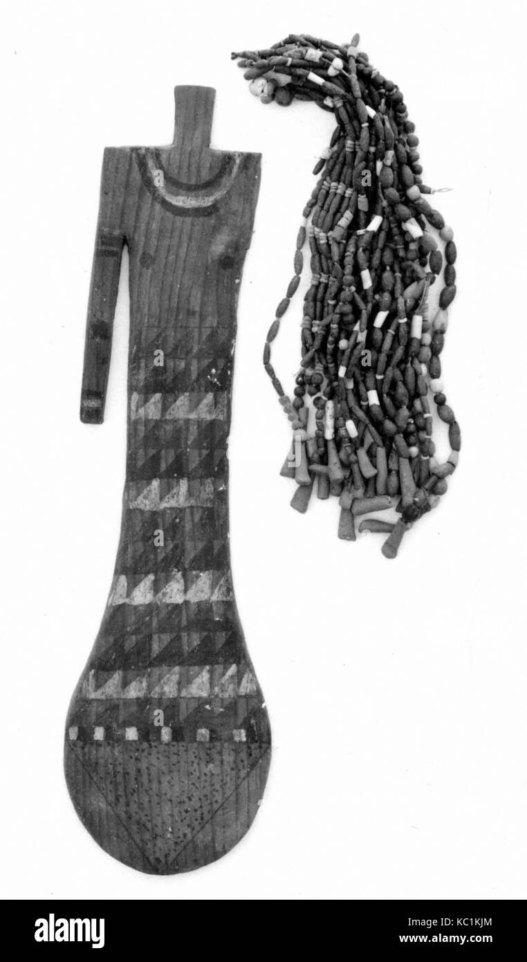 Paddle Doll, Regno di Mezzo, Dynasty 11, ca. 2000-1988 A.C., dall'Egitto, Alto Egitto, Tebe, Khokha, Tomba (H4), nella spazzatura in Foto Stock