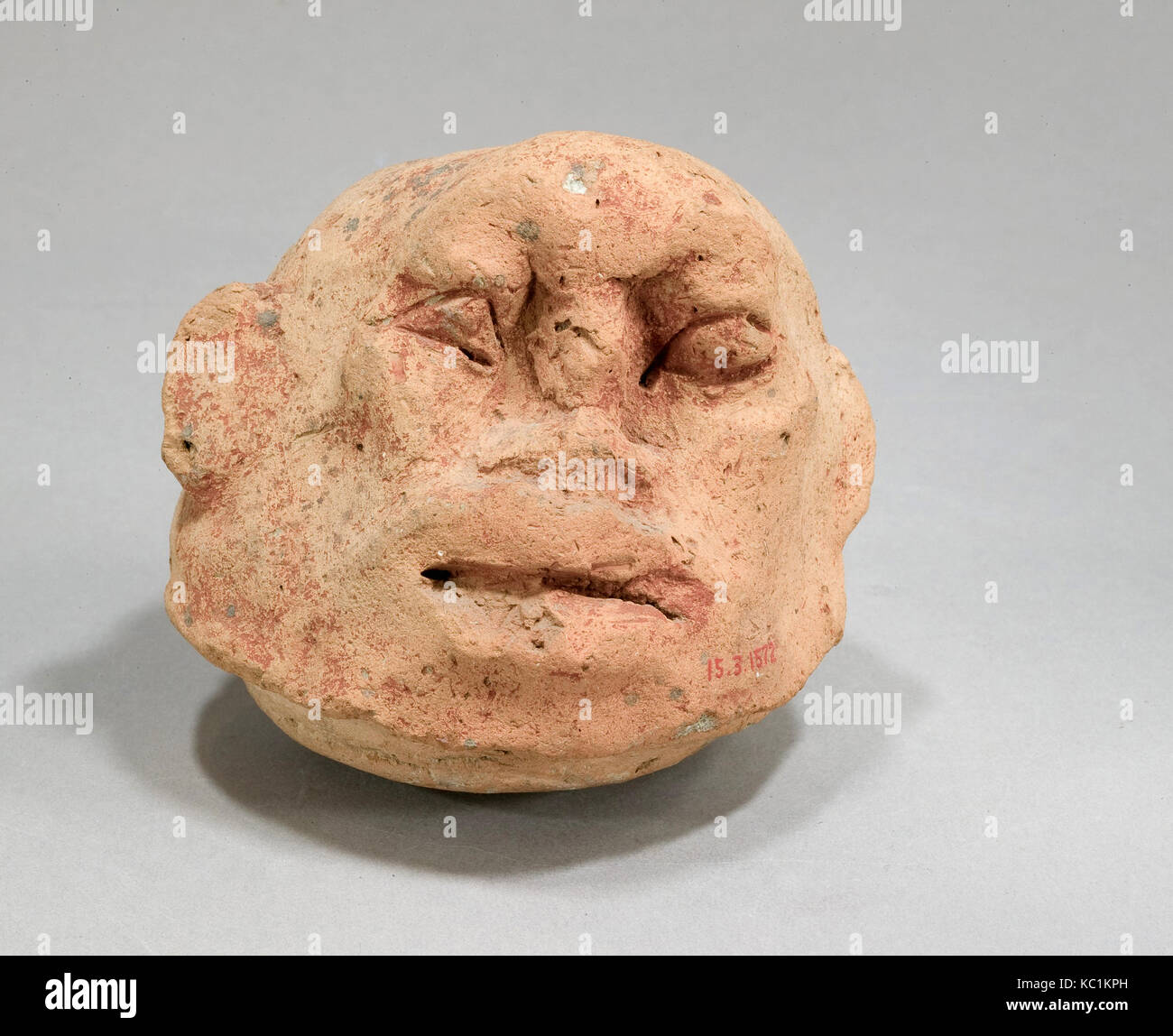 Coperchio del recipiente, Regno di Mezzo, Dynasty 12-13, ca. 1981-1640 A.C., dall'Egitto, Regione Memphite, Lisht Nord, cimitero, 1906-07 Foto Stock